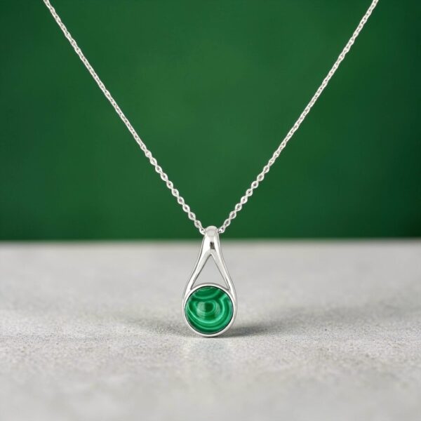 WISIOREK SREBRNY z MALACHITEM – MINIMALISTYCZNY – SREBRO 925