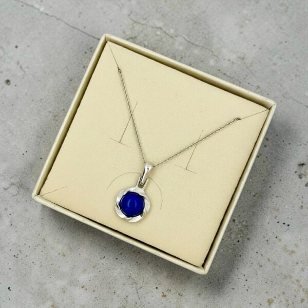 WISIOREK SREBRNY z LAPISEM LAZULI SREBRO 925