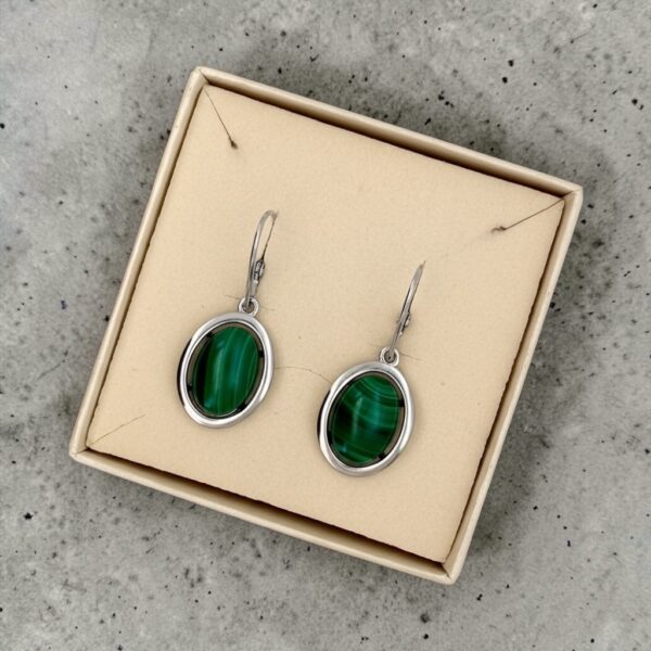 KOLCZYKI SREBRNE z DUŻYM MALACHITEM – SREBRO 925 – ZAPIĘCIE ANGIELSKIE