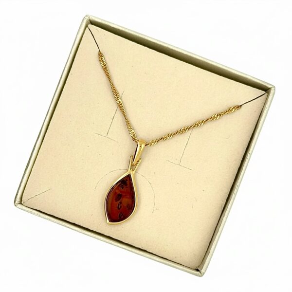 Photoroom_20260330_144425 WISIOREK SREBRNY Z CERTYFIKOWANYM BURSZTYNEM SREBRO POZŁACANE 925